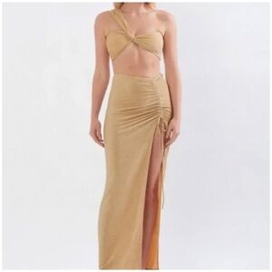 🪞 NWT SET- 2 piece twist top and long maxi split hem skirt matching top set